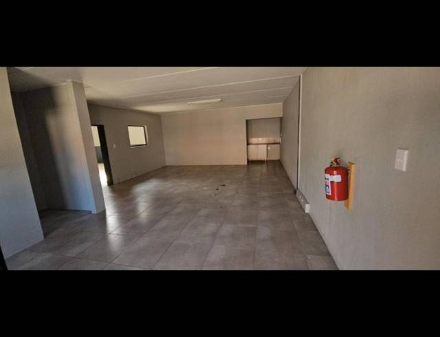 INDUSTRIAL PROPERTY TO RENT IN HALFWAY HOUSE